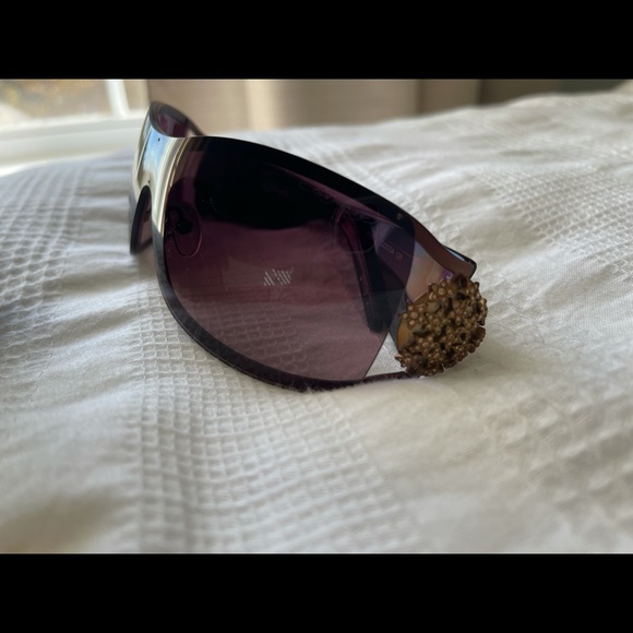 Vintage Ed Hardy sunglasses. - Picture 2 of 5